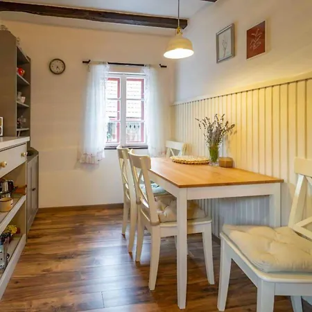 Hotel Mala Kuca By Interhome Brod Moravice