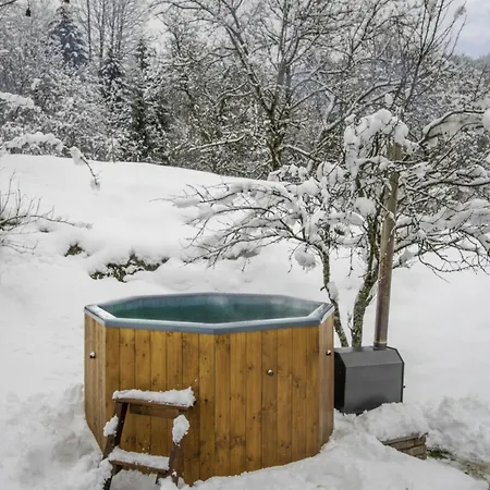 Hotel Mala Kuca By Interhome
